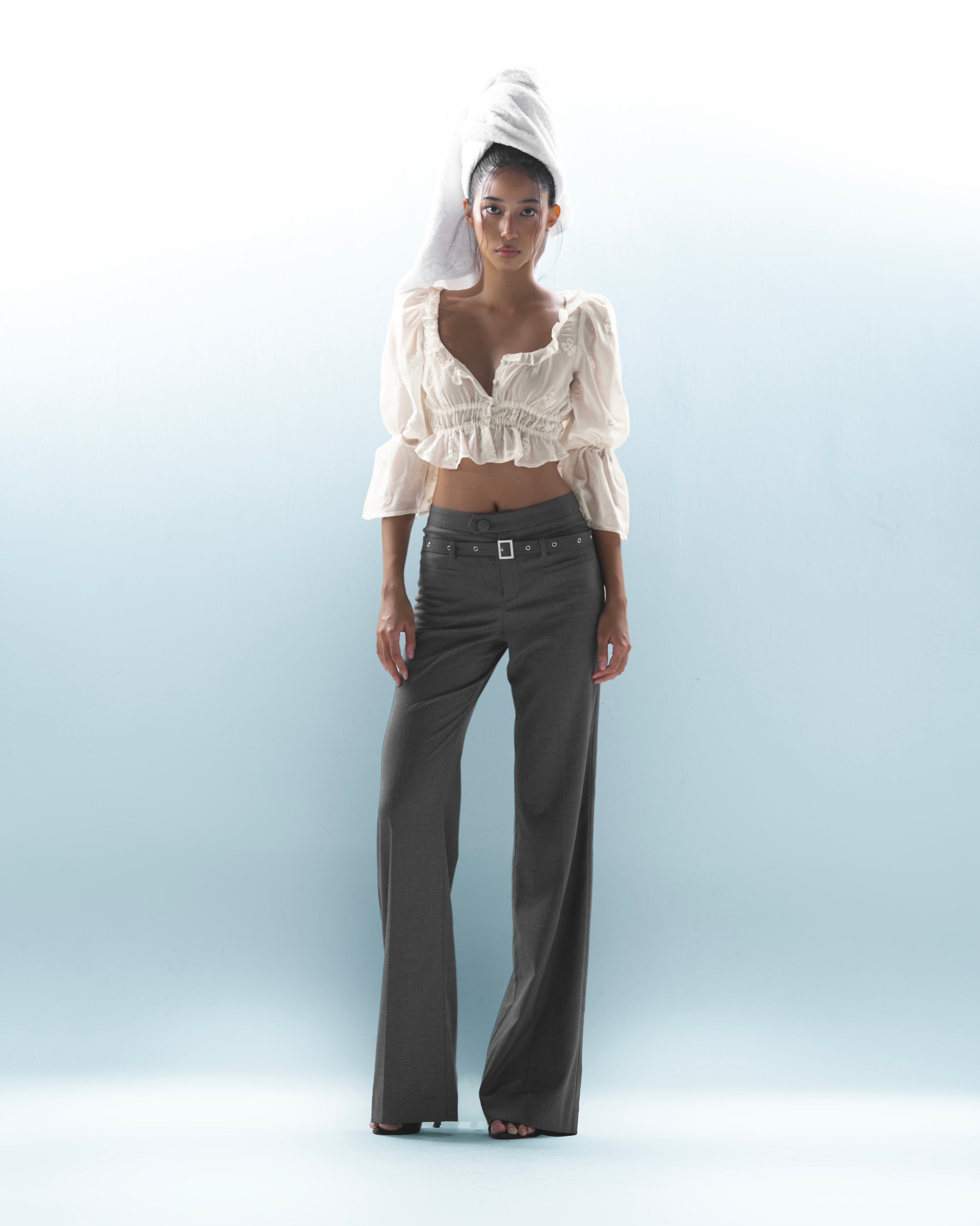 Rachel Pants with Tassel &amp; Metal Logo Accesories